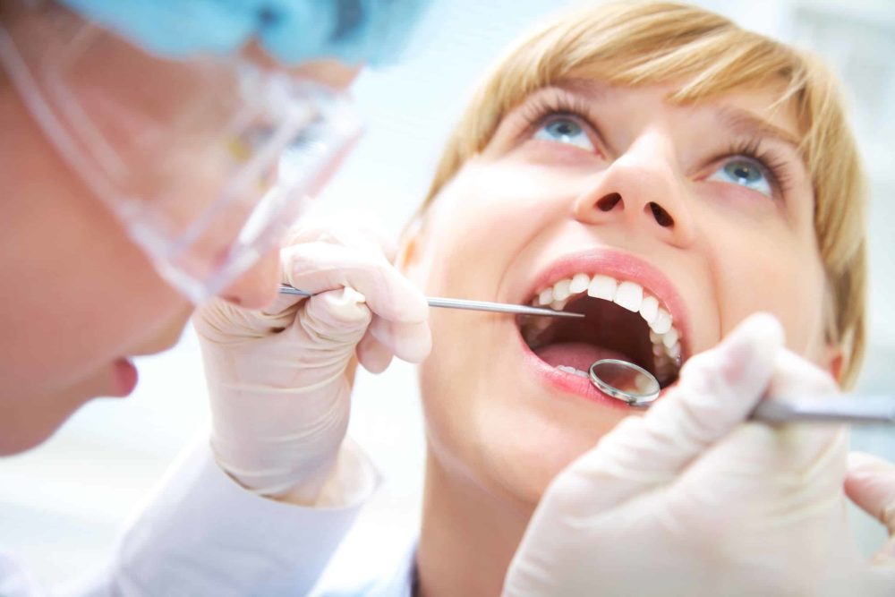 tooth extraction toronto - downtown dentistry