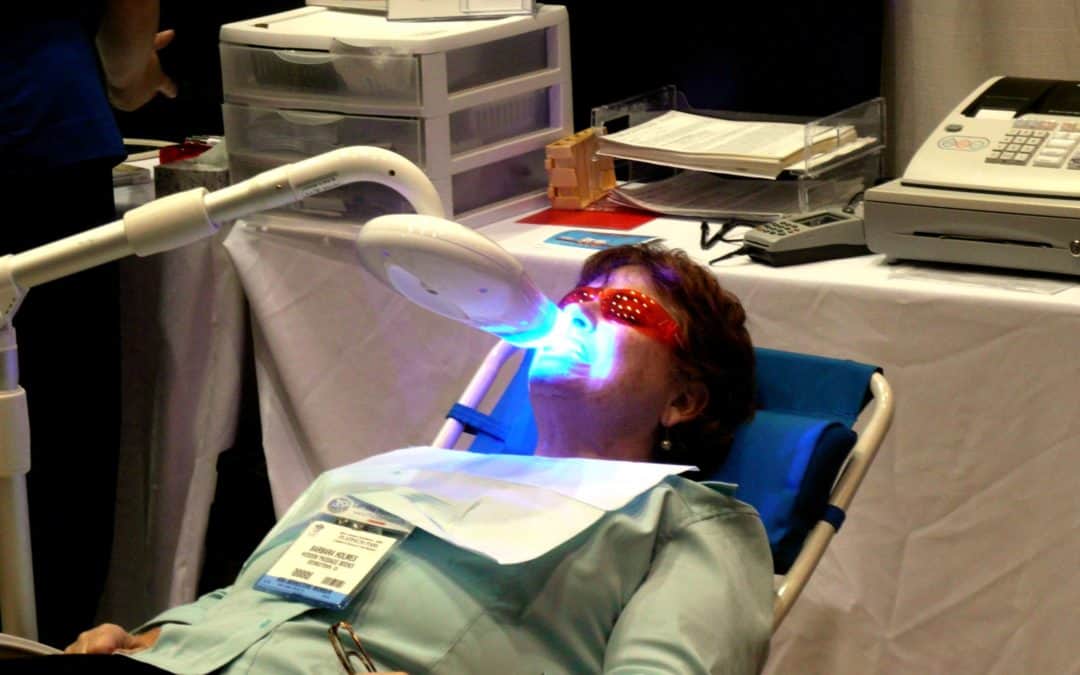 How Laser Dentistry Techniques Are Applied In Dental Treatments?
